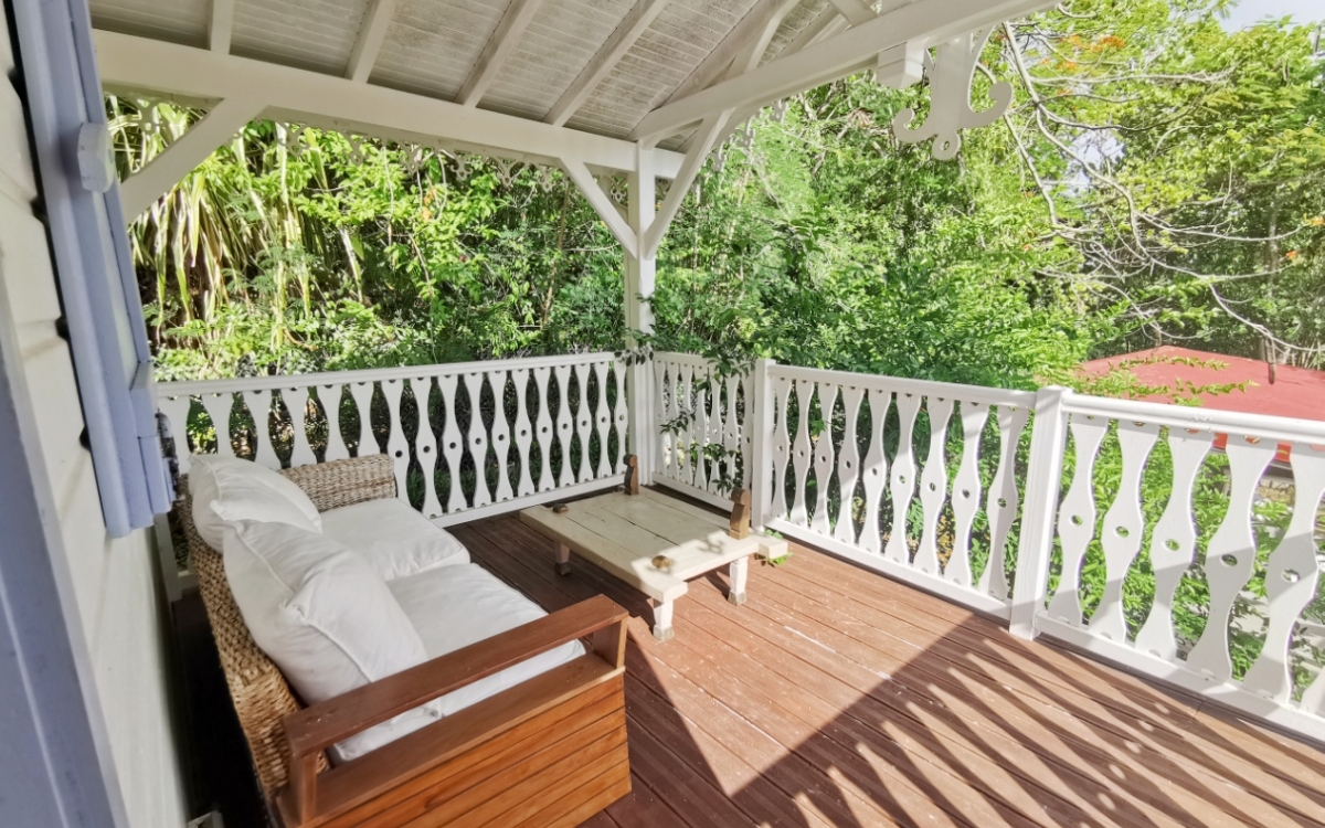 Belle maison avec piscine à Sainte Anne