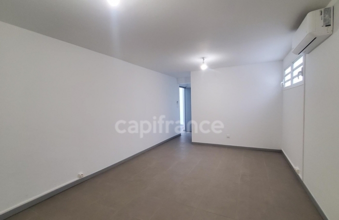 Location Bureaux 20m&sup2; 1 pi&#232;ce Ducos