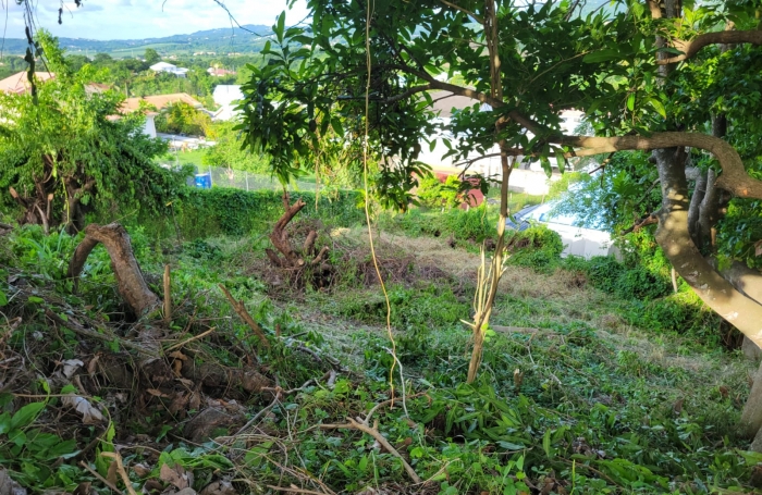 Rivière Salée; Terrain avec très belle vue