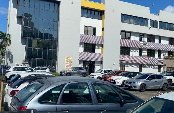 Location Bureaux 70m² Le Lamentin