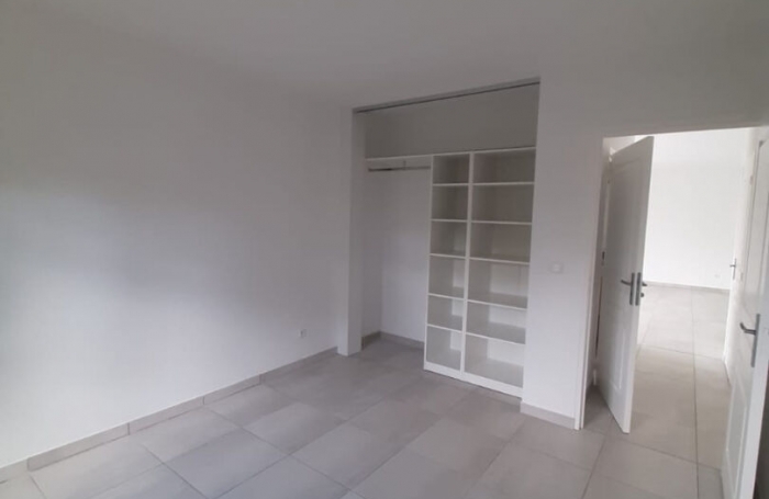 Location Appartement 78.89m² 3 pièces La Trinité