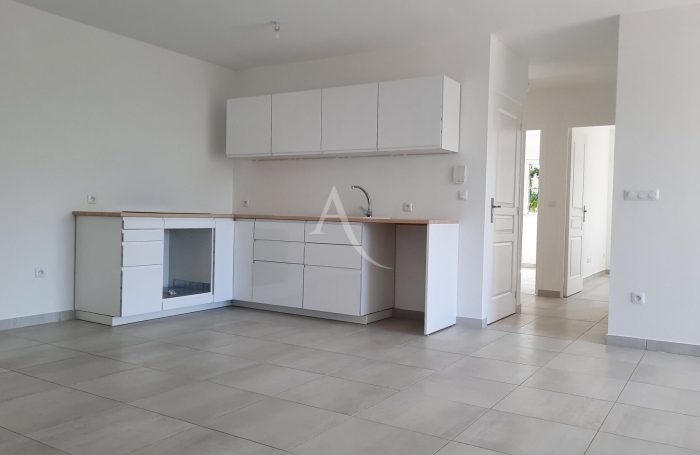 Location Appartement 78.89m² 3 pièces La Trinité