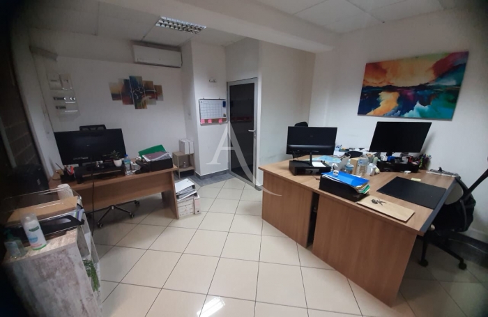 Location Bureaux 57.27m² Fort de france