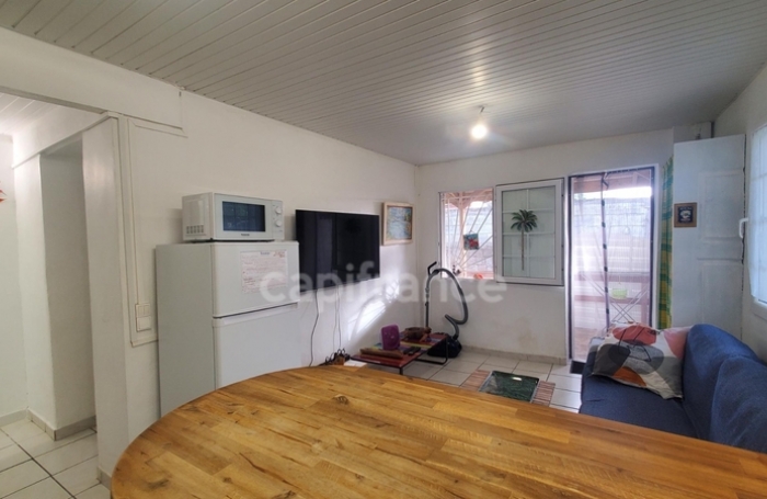 Vente Maison 50m&sup2; 3 pi&#232;ces Saint Pierre