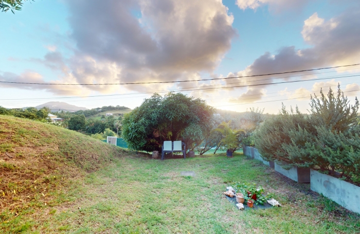 LE FRANCOIS - Frégate - Location meublée - T2+ avec jardin