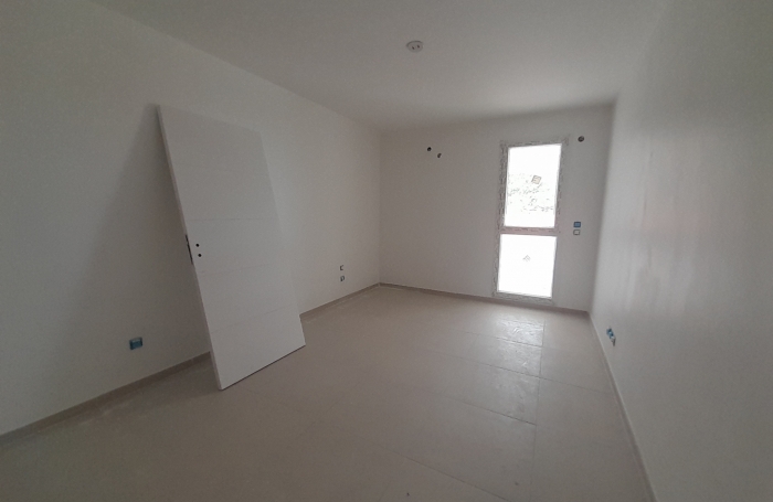 Appartement T2 de 53m2 +19m2 de terrasse proche plage et navette