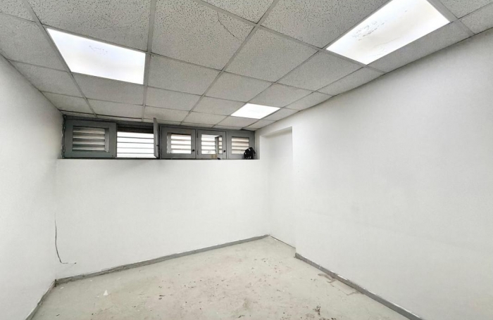 Location Local commercial 150m&sup2; Fort de france