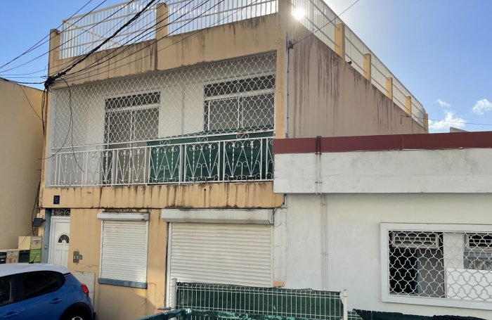 Vente Immeuble 218m&sup2; Fort de france