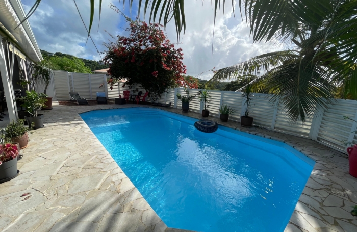TRES JOLIE VILLA F3 +BUNGALOW - Le Diamant