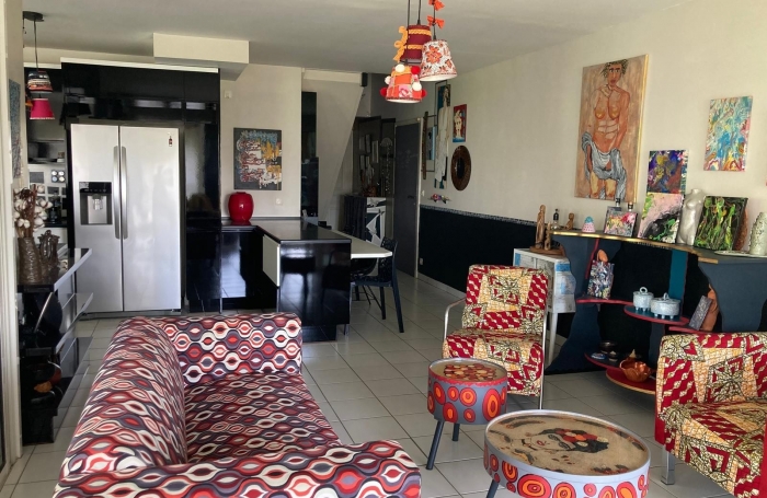 Vente Appartement 88.52m&sup2; 4 pi&#232;ces Fort de france