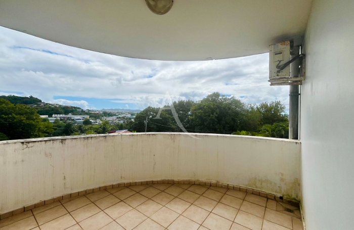 Vente Appartement 44.34m² 2 pièces Fort de france