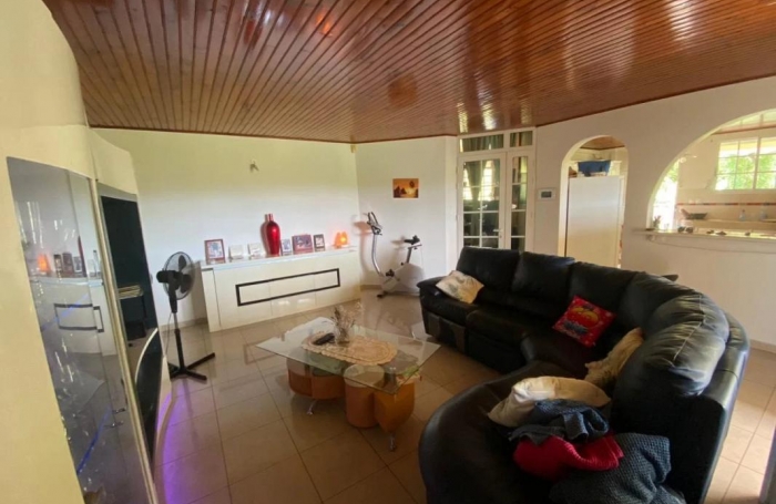 Vente Maison 222m&sup2; 7 pièces Le Lamentin