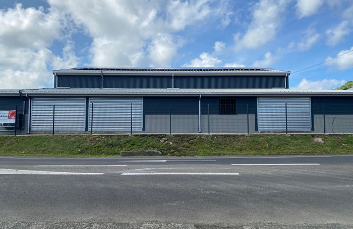 Location Local commercial 900m² Le Robert