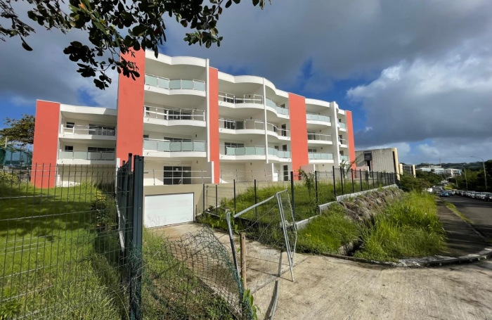 Location Appartement 97200