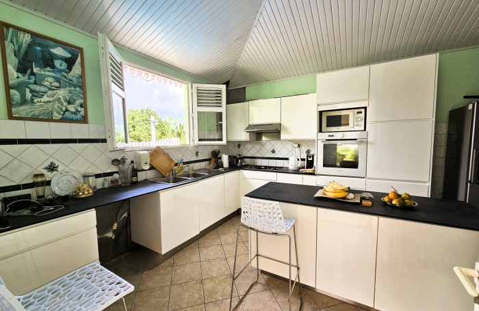 Villa de type F5 + piscine au Lamentin