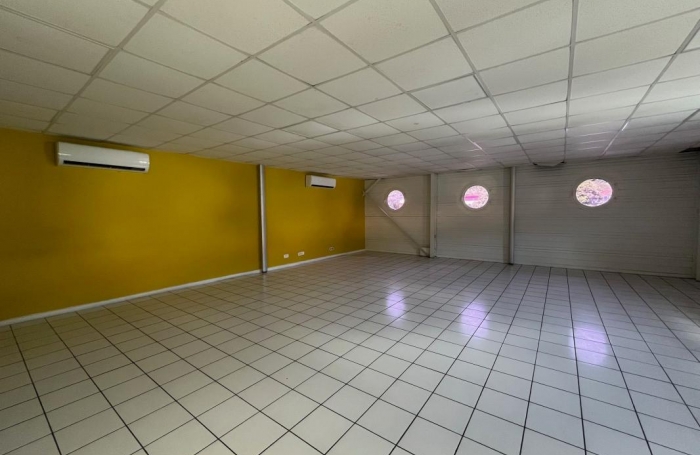 Location Bureaux 97290