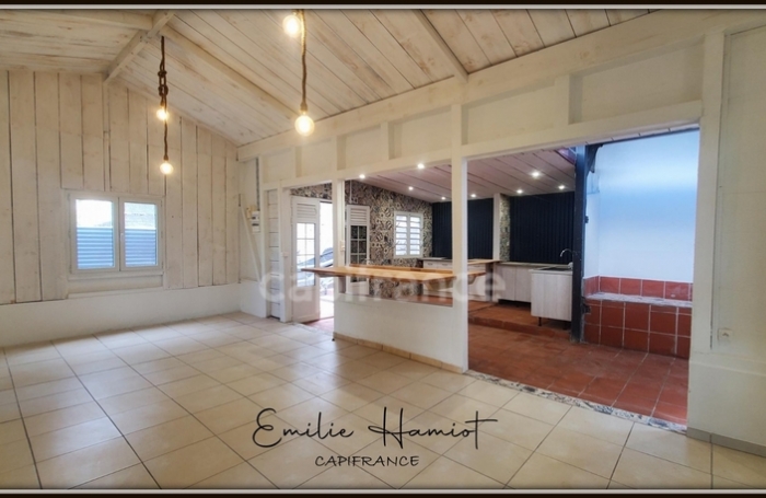 Vente Immeuble 164m&sup2; 9 pi&#232;ces Schoelcher