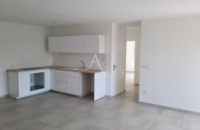 Location Appartement 78.89m² 3 pièces La Trinité