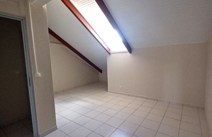 Location Appartement 73m&sup2; 3 pi&egrave;ces Fort de france