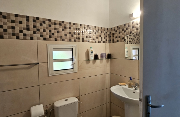 Maison F4 + F2 sur 545 m2 dans lotissement récent - LE DIAMANT