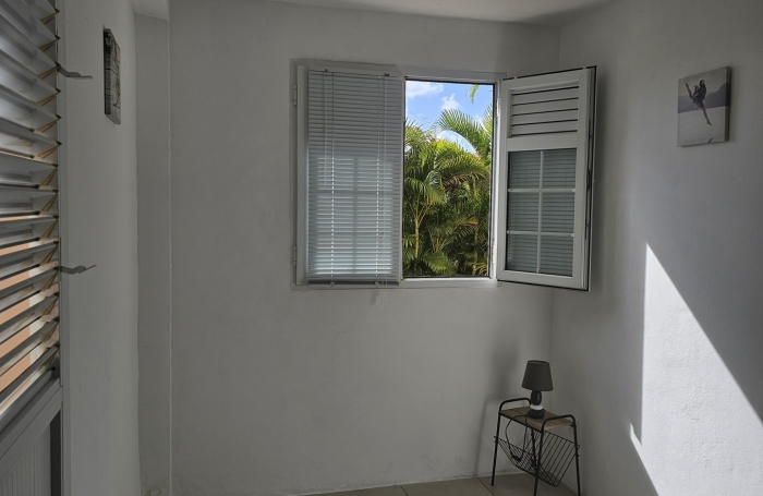 Maison F4 + F2 sur 545 m2 dans lotissement récent - LE DIAMANT