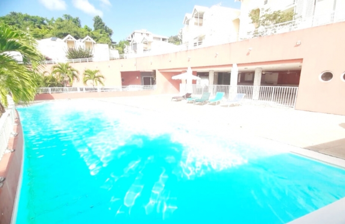 Vente Divers 16.59m² 1 pièce La Trinité