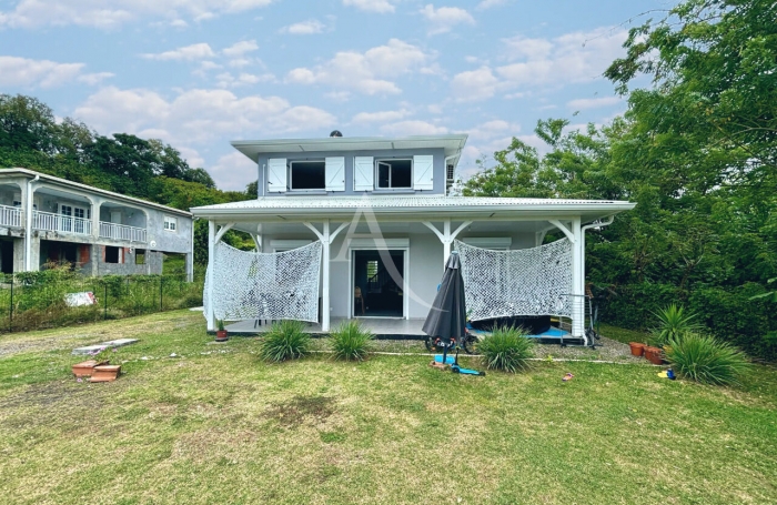 Vente Maison 78.84m² 4 pièces Sainte Marie