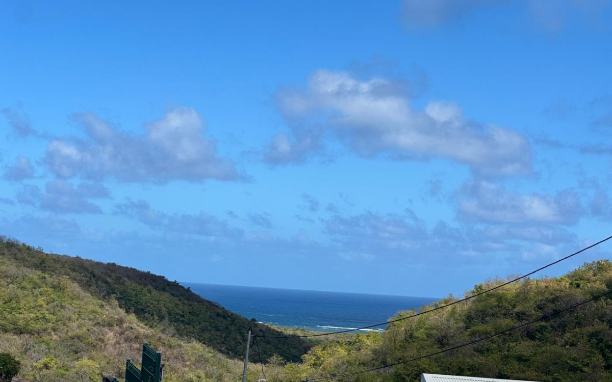 A VENDRE TERRAIN CAP MACRE- VUE MER 661M²
