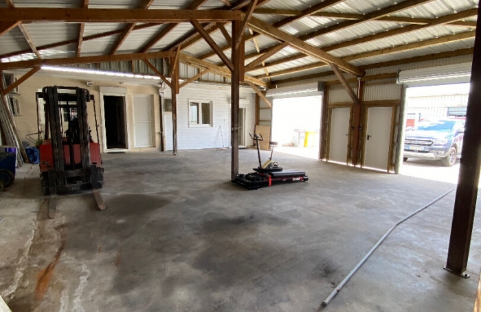 Location Entrepot 210m² Sainte Luce