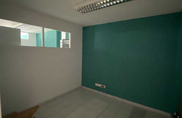 Location Bureaux 82m² Le Lamentin