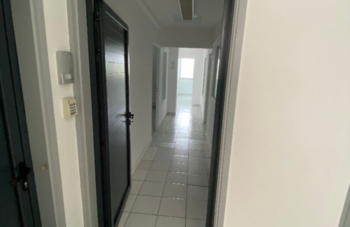 Location Bureaux 82m² Le Lamentin
