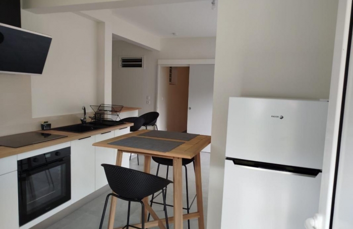 Location Appartement 97228