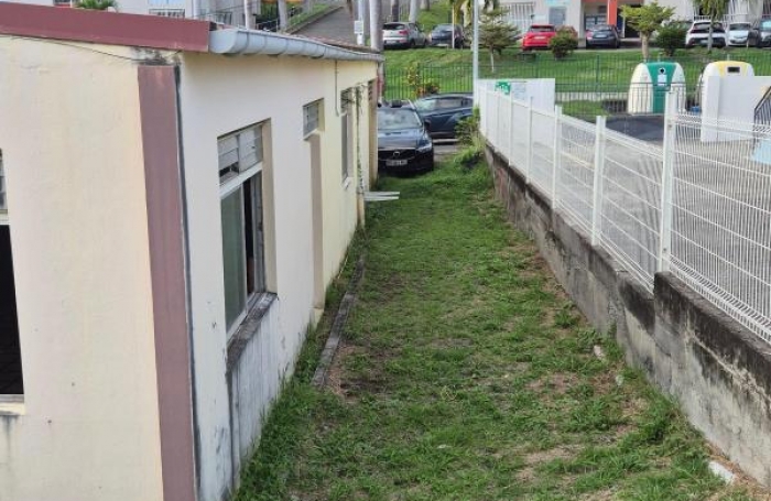 Vente Divers 120m&sup2; Le Marin