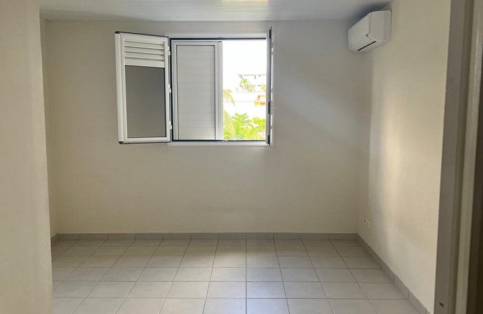 Location Appartement 97280