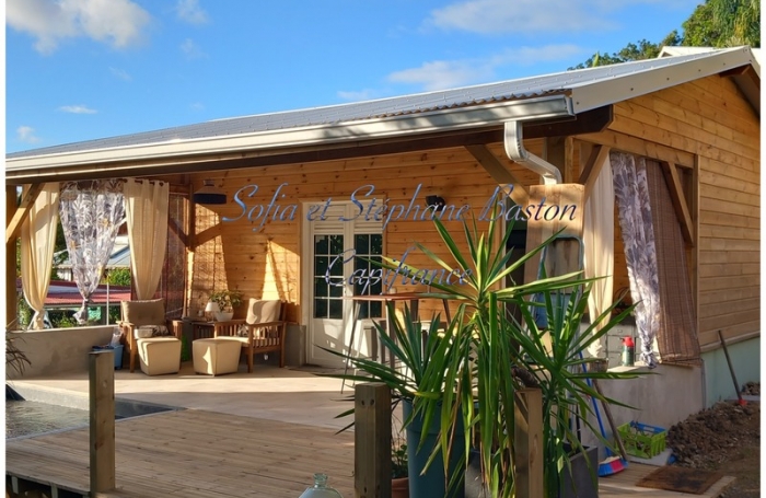 Vente Maison 241m&sup2; 10 pi&#232;ces Sainte Luce