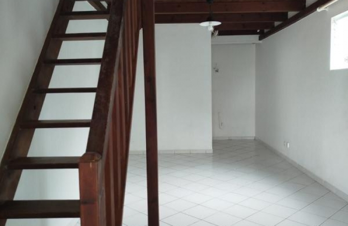 Location Appartement 97232