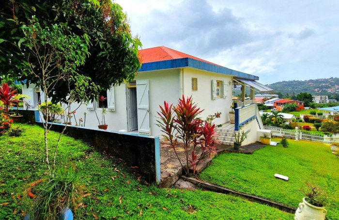 Vente Maison 123m&sup2; 4 pi&#232;ces Saint-Joseph