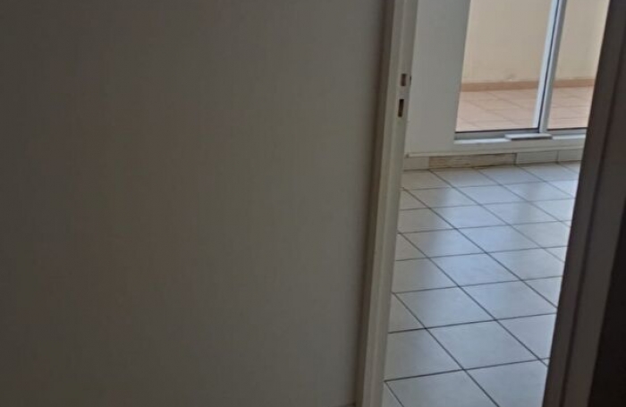 Location Appartement 49.47m² 2 pièces Fort de france