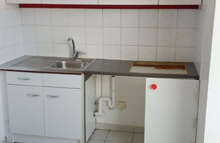 Location Appartement 49.47m² 2 pièces Fort de france