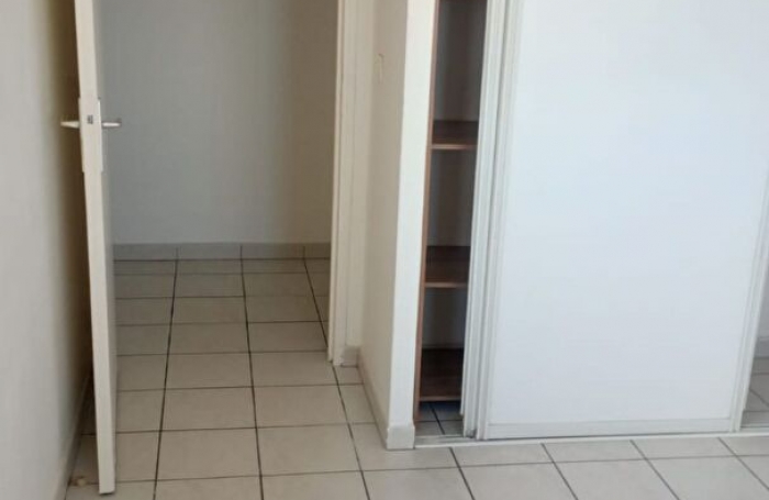 Location Appartement 49.47m² 2 pièces Fort de france