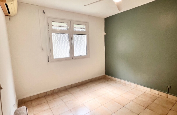 Vente Appartement 66.5m² 3 pièces Fort de france