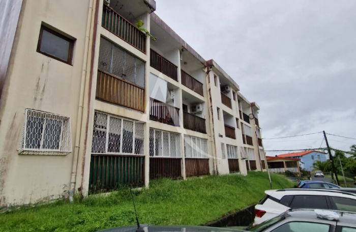 Vente Appartement 17.57m² 1 pièce Fort de france