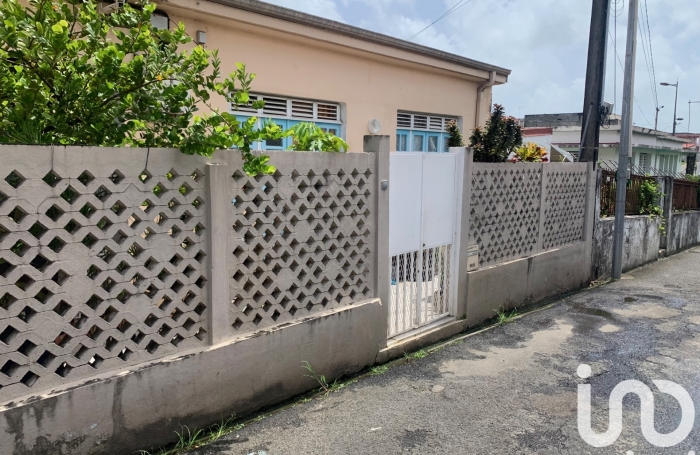 Vente Immeuble 159m&sup2; Fort de france