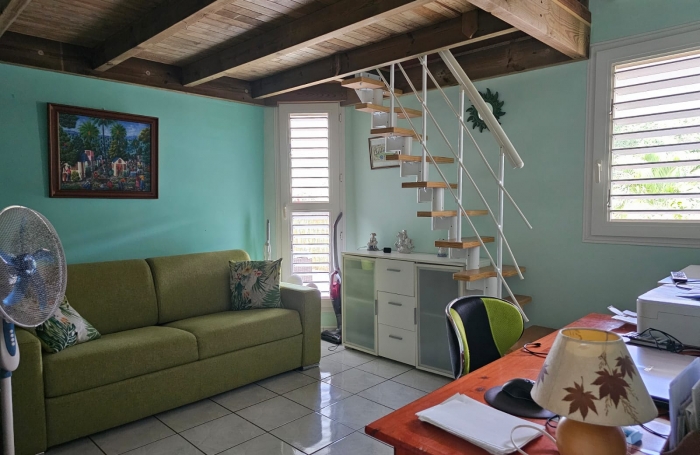 LES ANSES D'ARLET PROCHE DE LAPLAGE