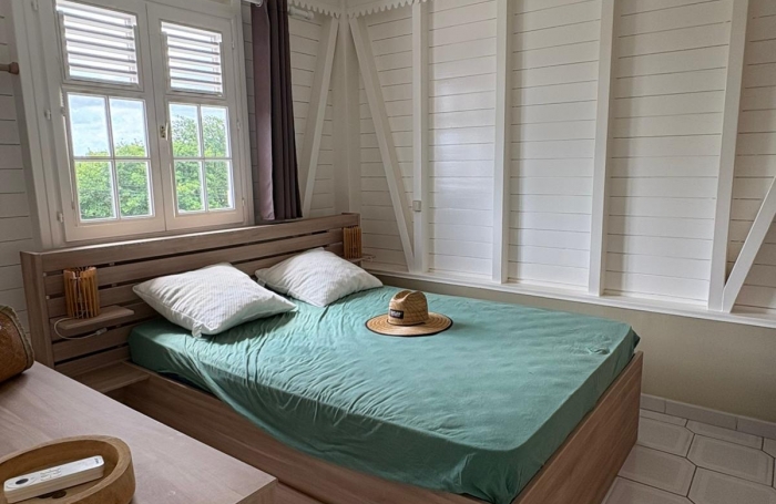 Belle villa de type F4  avec piscine et vue mer - Pointe Savane - Le Robert