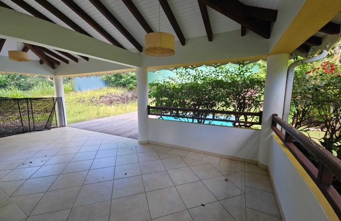 F5 jumelée avec piscine, top emplacement