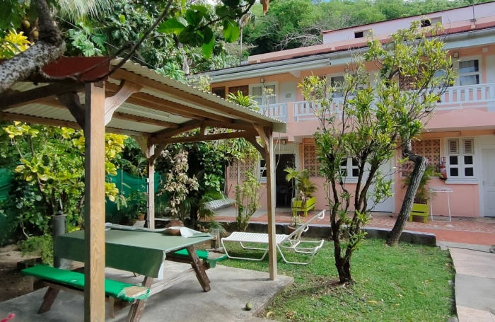Vente Immeuble 648m&sup2; 18 pi&#232;ces Sainte Anne