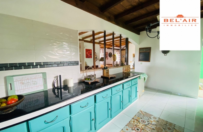 Vente Maison 180.00m&sup2; 6 pi&#232;ces Le Vauclin