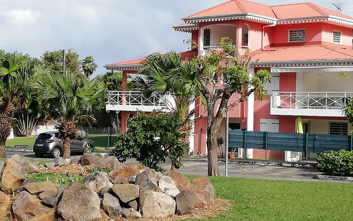 Bel appartement T3 Proche plage