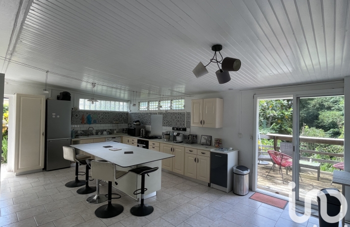 Vente Maison 220m&sup2; 4 pi&#232;ces Rivière Pilote